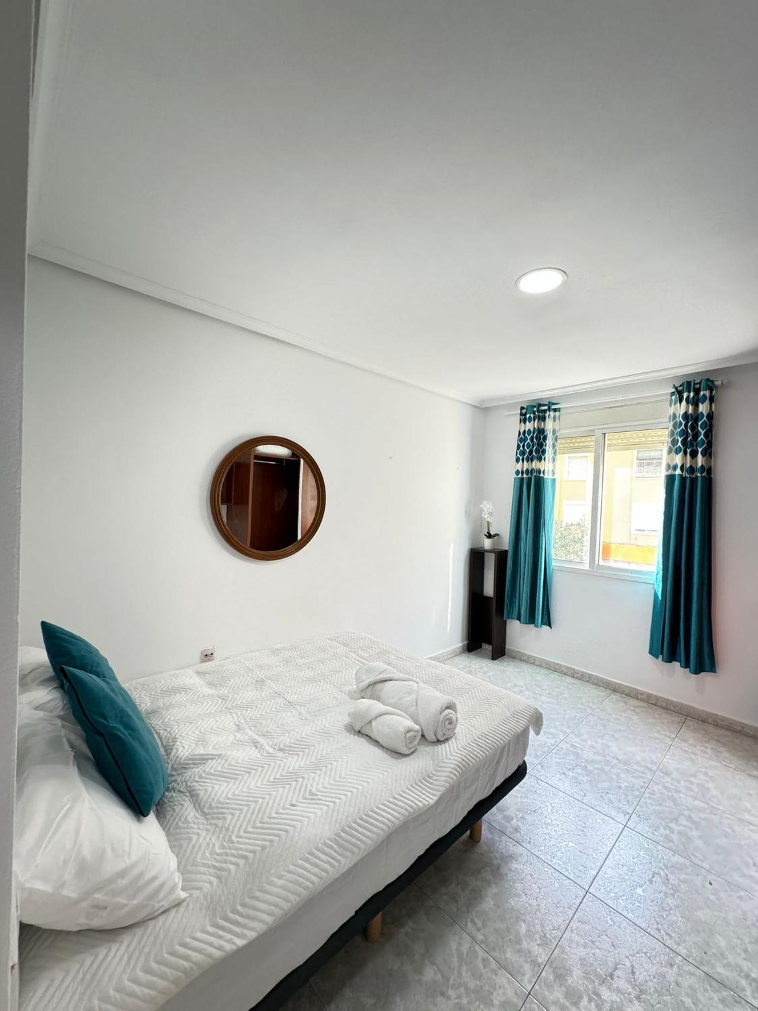Habitacion Privada Valencia Luaran gambar